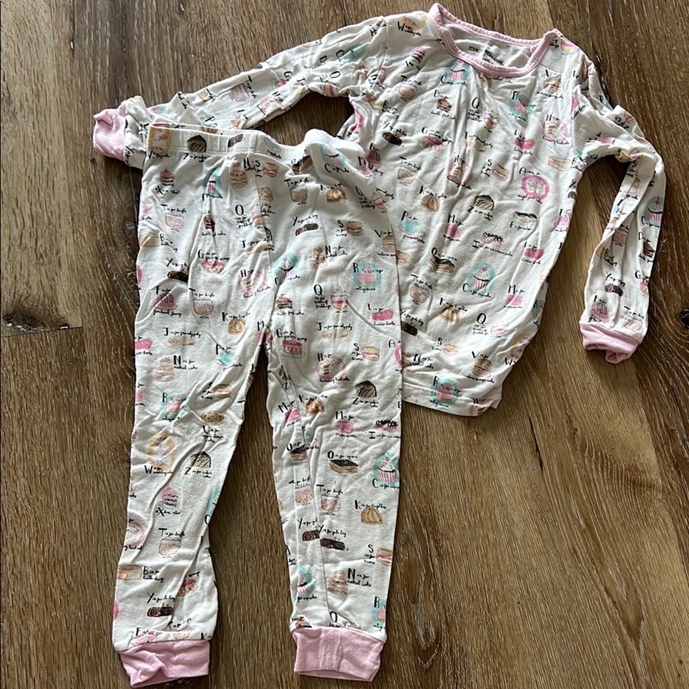 Cozy Kids Pajamas in Cream and Pink